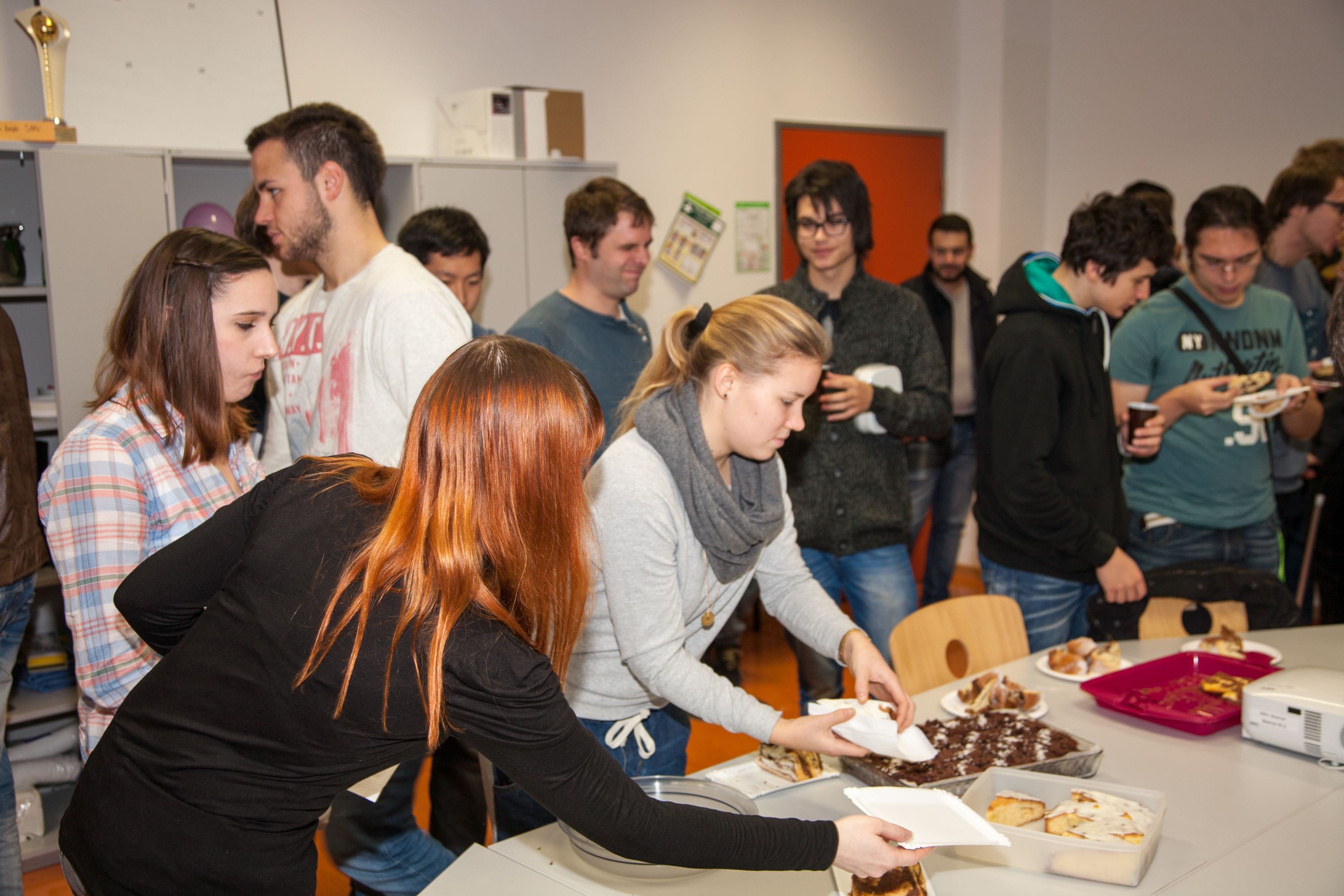 Schlacht ums Kuchenbuffet