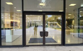 Politik hautnah: Die J1 zu Besuch im Landtag